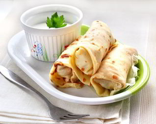 Блины по-польски с курицей и курагой