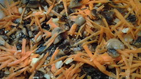 блины с картофельно-грибной начинкой