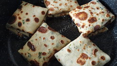 блины с курицей и сыром