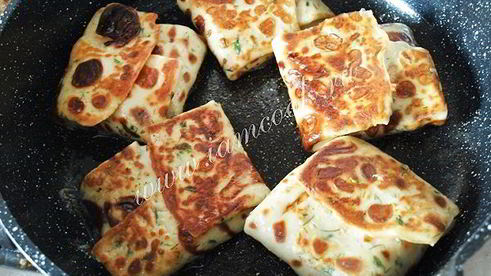 блины с курицей и сыром