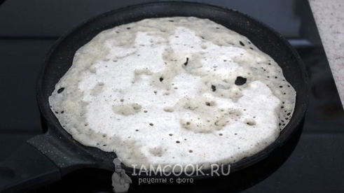 дрожжевые блины на воде