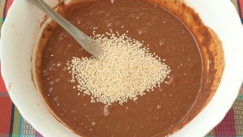 панкейки с шоколадом и кунжутом