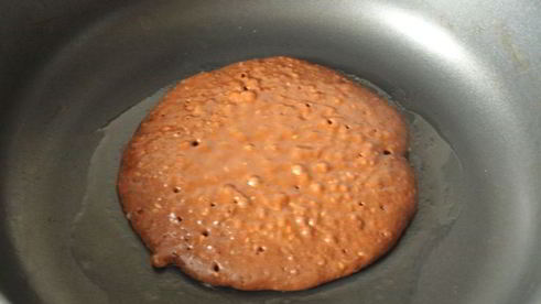 панкейки с шоколадом и кунжутом