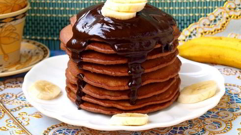 панкейки с шоколадом и кунжутом