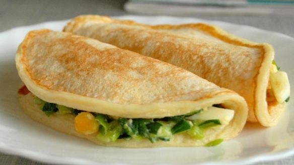 Рецепт Скороспелых блинов на кефире с двумя начинками