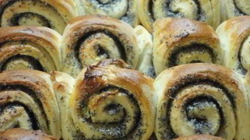 булочки с маком