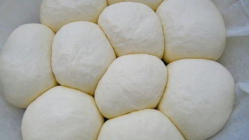 булочки с пряным сливочным маслом