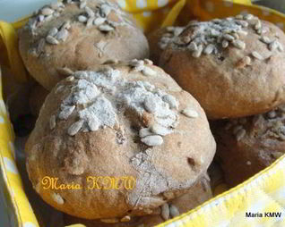 Булочки с семечками подсолнуха