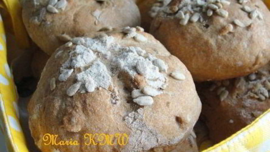 Рецепт булочек с семечками подсолнуха