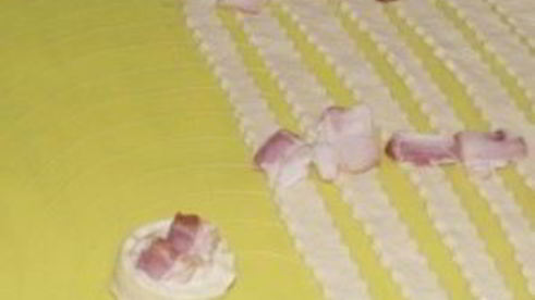 булочки-улитки с беконом