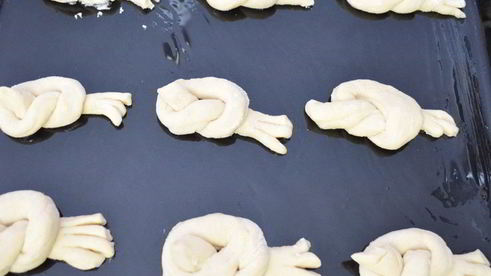 булочки жаворонки