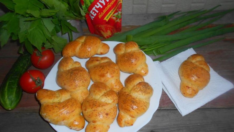 Рецепт чесночно-томатных булочки