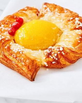 Датские булочки с персиками