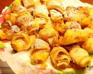 Круассаны с повидлом