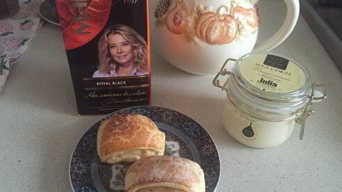 круассаны семейное чаепитие