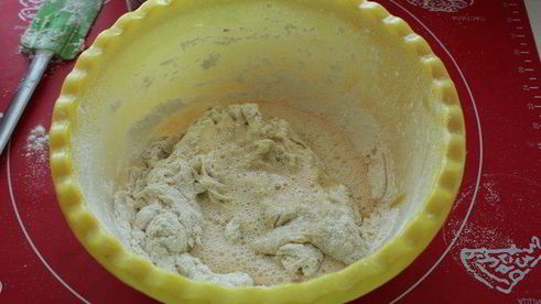 праздничные булочки с марципаном и цукатами