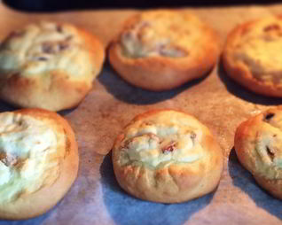 Пышная ватрушка с творогом