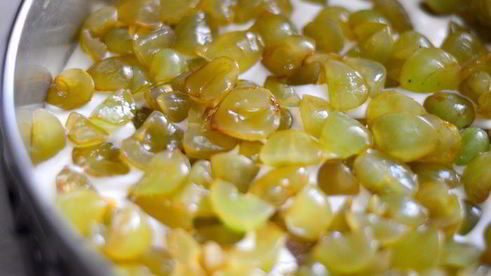 чизкейк с белым вином и виноградом