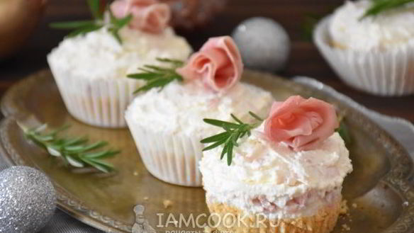 Рецепт Порционных закусочных чизкейков с ветчиной