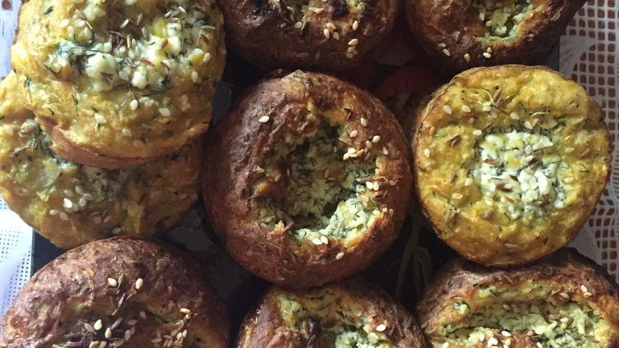 Рецепт кабачковых кексов с творожной начинкой