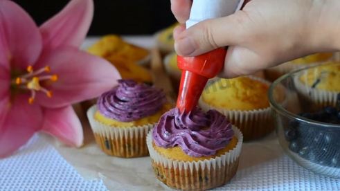 капкейки с творожным кремом