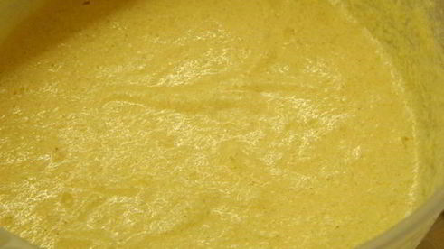 кекс с шоколадом и красным вином