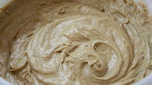 кекс с шоколадом и красным вином