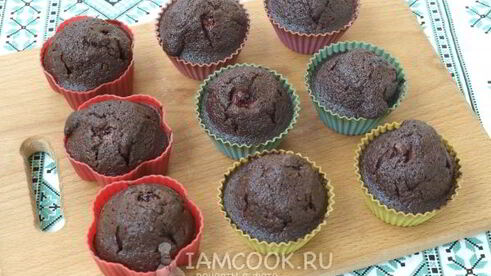 кексы на кока-коле с вишней