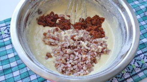 кукурузный закусочный кекс с беконом