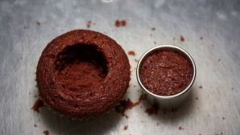 малиновые капкейки