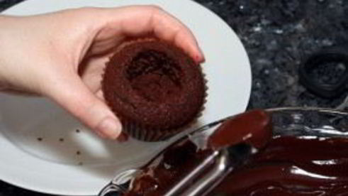 малиновые капкейки