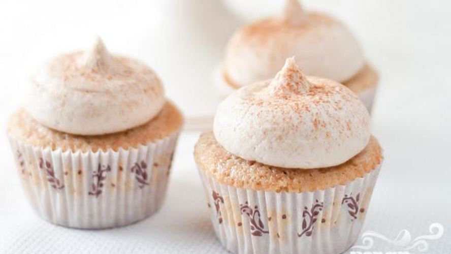 Рецепт пряных капкейков с глазурью