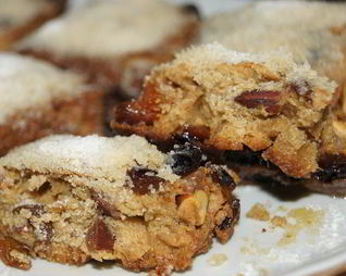 Рождественский творожный Штоллен