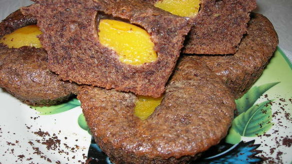 Рецепт Шоколадных кексов с персиками