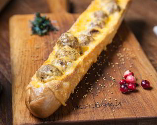 Багет с фрикадельками