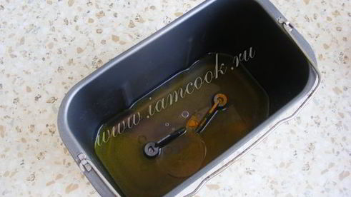 белый хлеб с чесноком