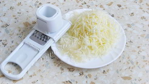 белый хлеб с чесноком