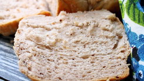 хлеб на мацони с орехами