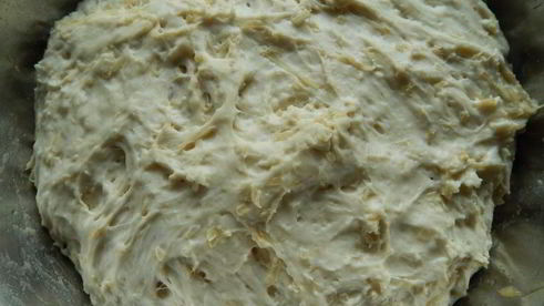 луковый хлеб в мультиварке