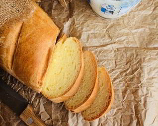 Молочный батон