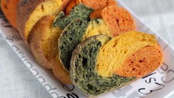 Рецепт Оригинального трехцветного хлеба