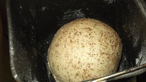 овсяный хлеб с сыром и грецким орехом