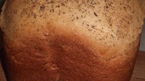 овсяный хлеб с сыром и грецким орехом