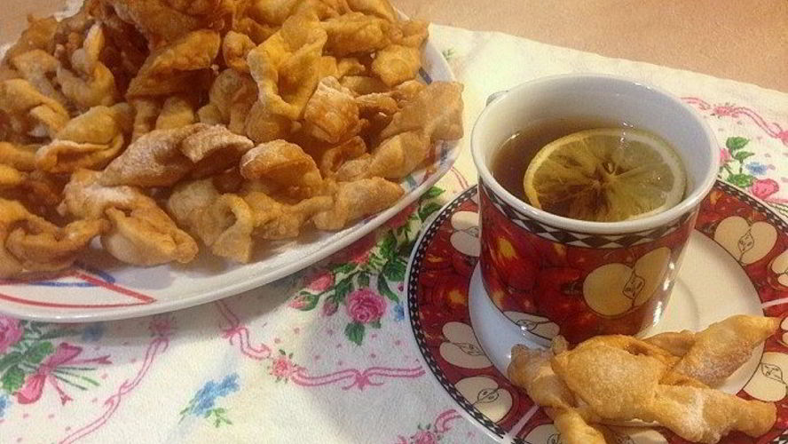 Рецепт хрустящего хвороста на воде