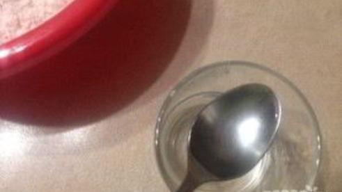 хрустящий хворост на воде