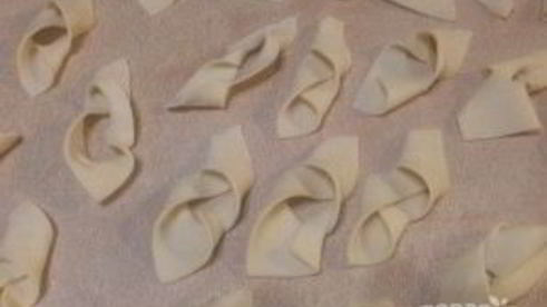 хрустящий хворост на воде