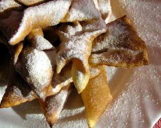 Хворост с кукурузной мукой