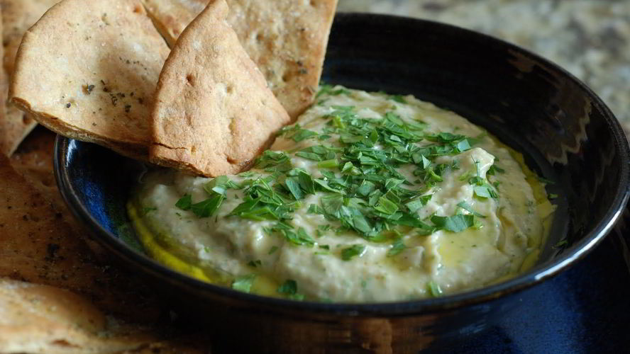 Рецепт хрустящего лаваша с фасолевой намазкой