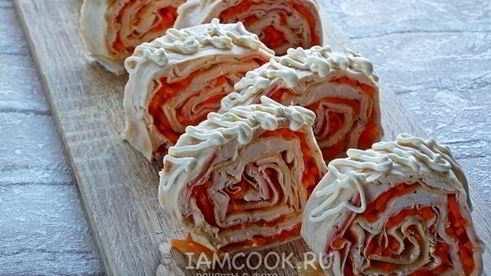 лаваш с крабовыми палочками и корейской морковкой