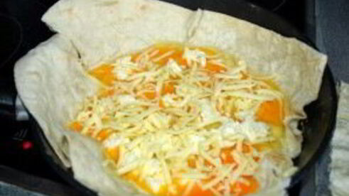 лаваш с яйцом